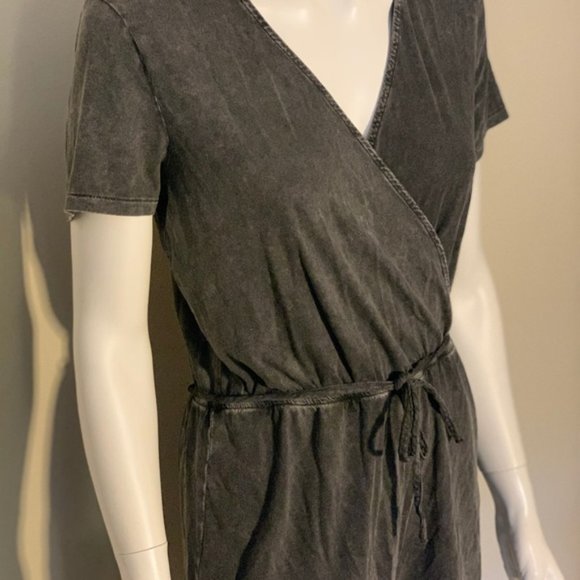 Grey Romper ▪️ Divided by H&M - Picture 7 of 10